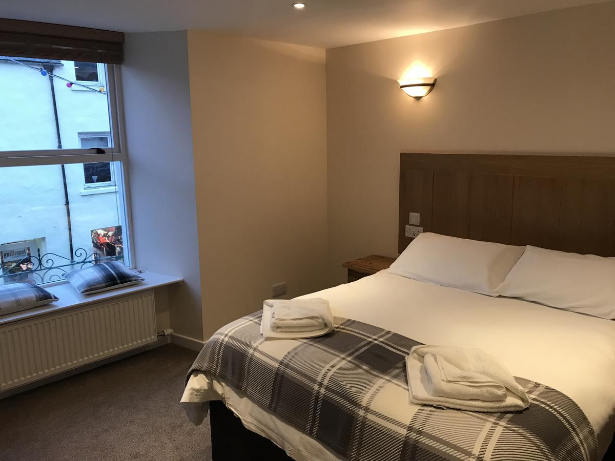 Caledonian Hotel Portree Eksteriør billede